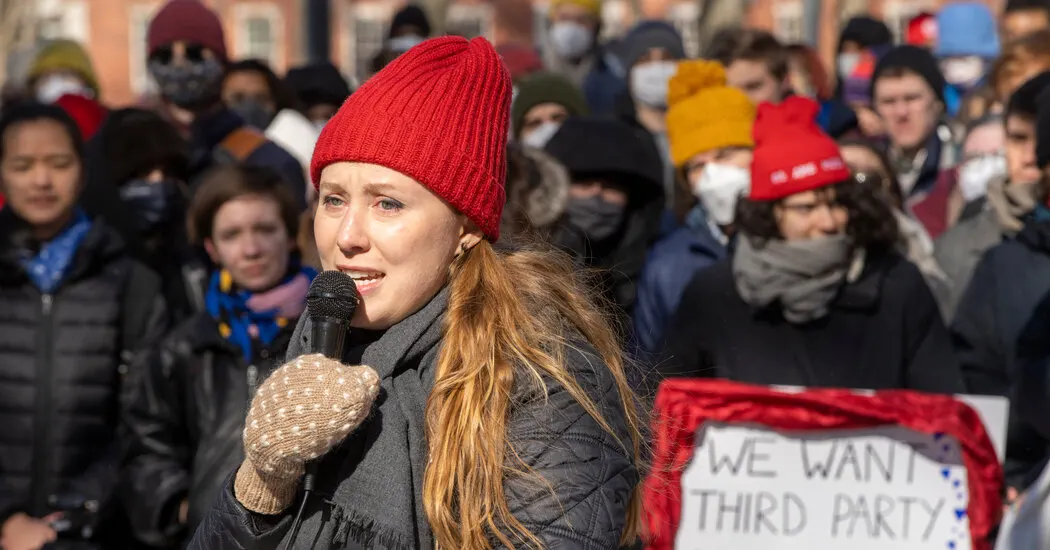 After Sexual Harassment Lawsuit, Critics Attack Harvard’s Release of Therapy Records