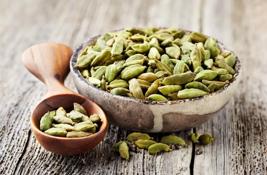 Amazing Health Benefits Cardamom in Skin, Hair, and Health