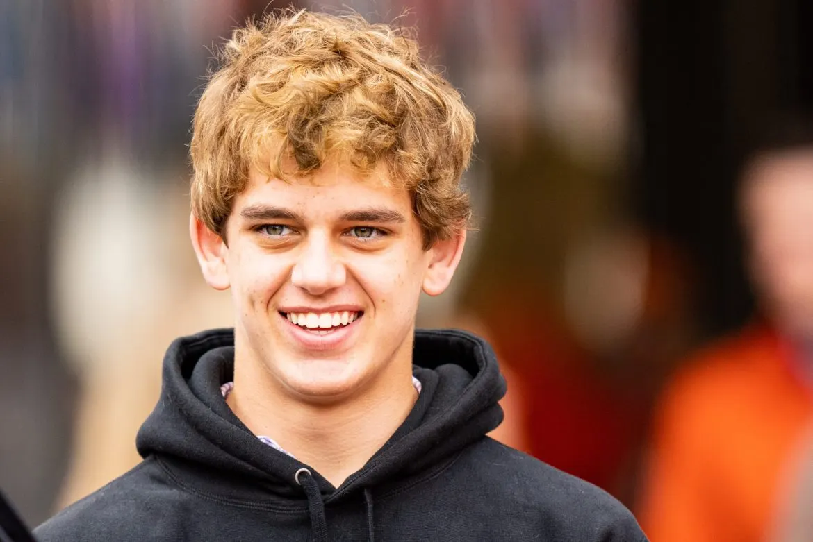 Arch Manning recruitment: No. 1 recruit reveals leaders with 3 official visits scheduled