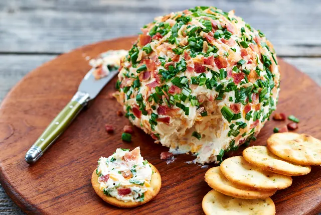 Bacon Jalapeño Cheese Balls