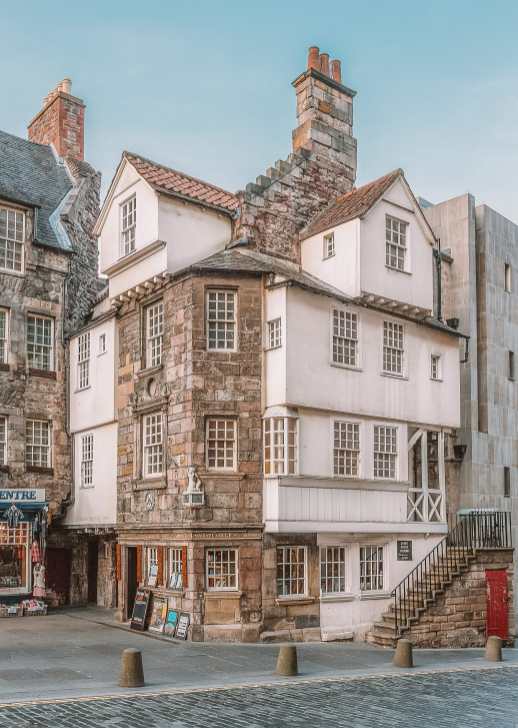 Best Things To Do In Edinburgh, Scotland (17)