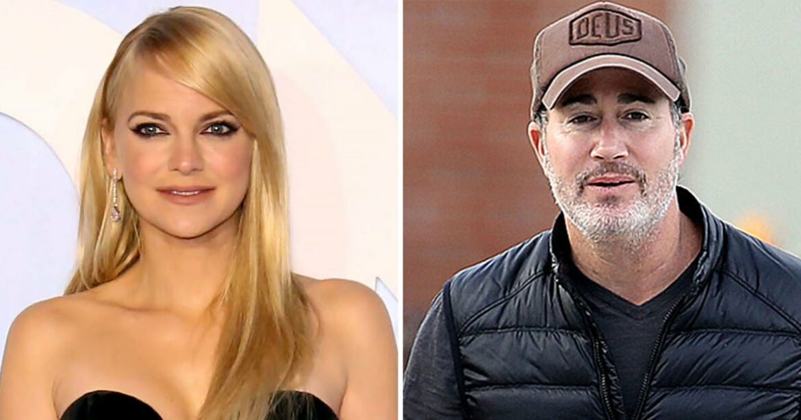 Anna Faris Explained Her Reason for Eloping With Husband Michael Barrett