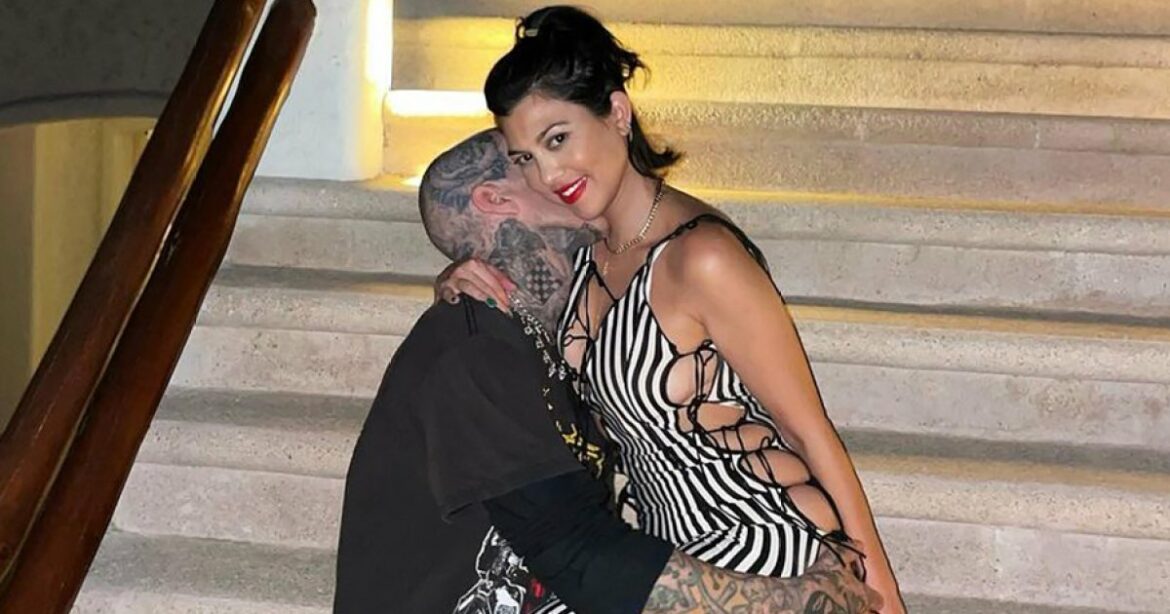 Kourtney Kardashian and Travis Barker Fly to Italy for PDA-Packed Trip