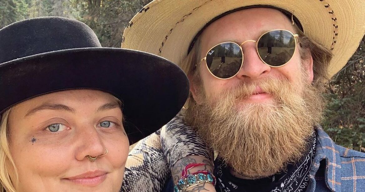 Elle King Gives Birth, Welcomes Rainbow Baby With Fiance Dan Tooker