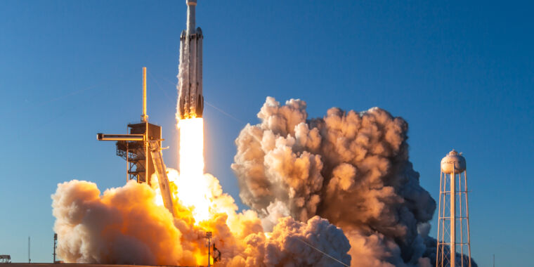 Rocket Report: Next Falcon Heavy launch date set, Soyuz 5 engines clear tests