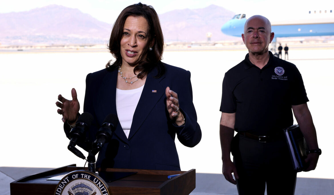 Harris Claims Footage of Border Patrol on Horseback Is Reminiscent of ‘Times of Slavery’