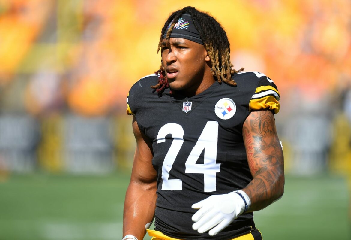 Steelers RB Benny Snell suffers gruesome arm injury vs. Seahawks