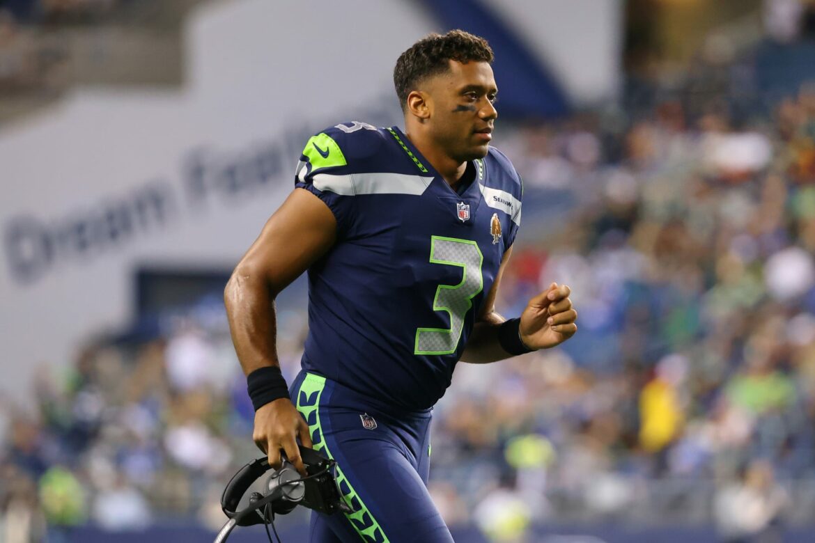 3 Russell Wilson trades that will get QB to a winning team
