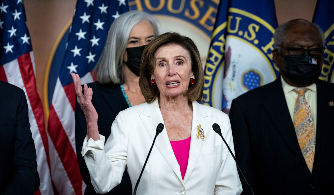 Pelosi Claims ‘Defund the Police’ Is ‘Not the Position of the Democratic Party’