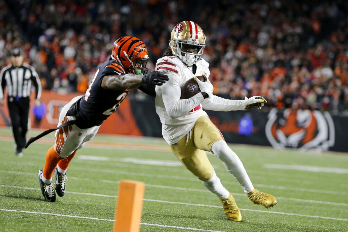 49ers fans react to Brandon Aiyuk flying through the air to beat Bengals