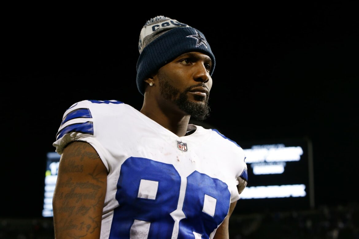 Dez Bryant is worried about the Cowboys offense, and he’s not alone