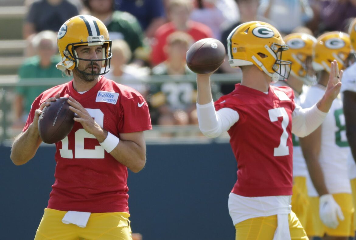 Aaron Rodgers pushed for Kurt Benkert to get final kneel-down in Packers win