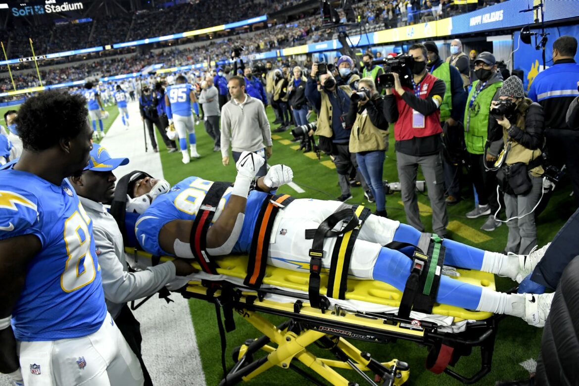 Chargers: Donald Parham injury update