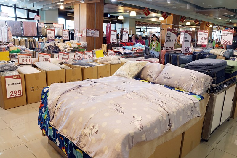 10 Things to Know Before You Set Foot in a Mattress Store