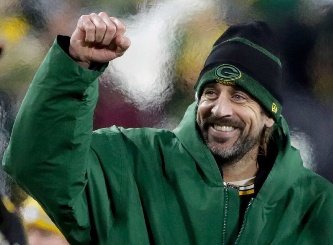 Mike Golic Sr. links Aaron Rodgers to surprise potential suitor