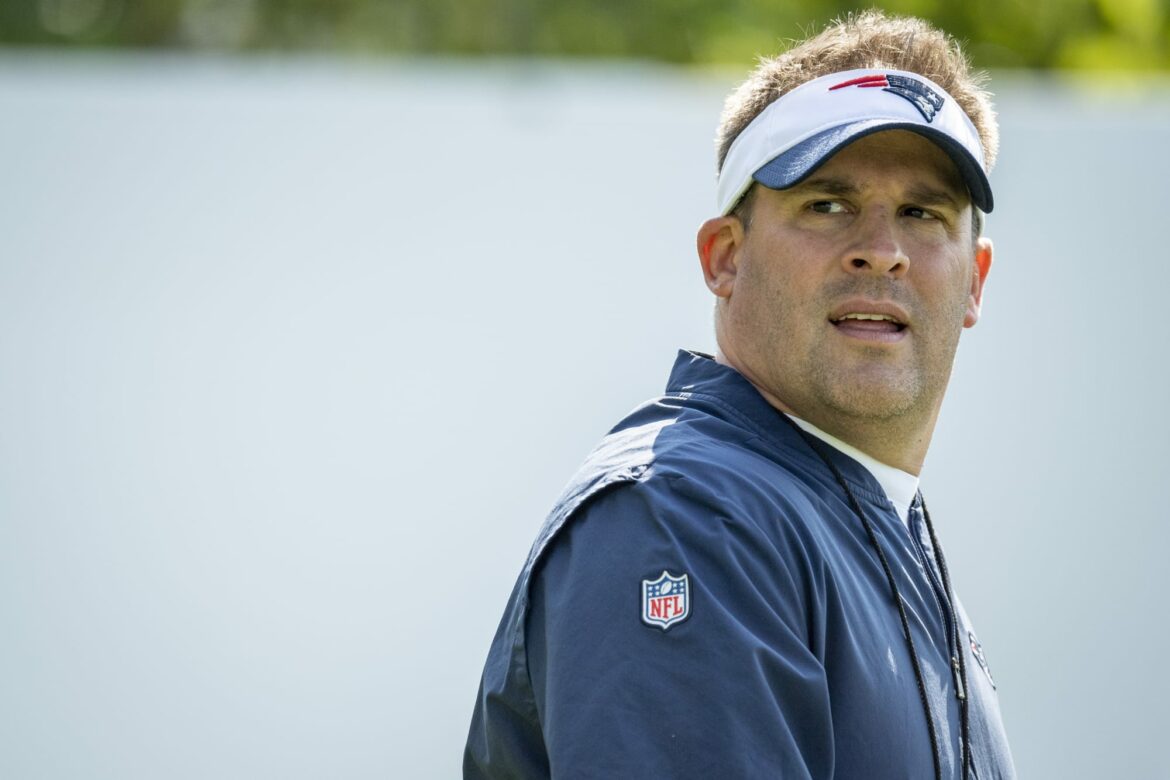 Raiders showing interest in former Giants head coach on McDaniels’ staff