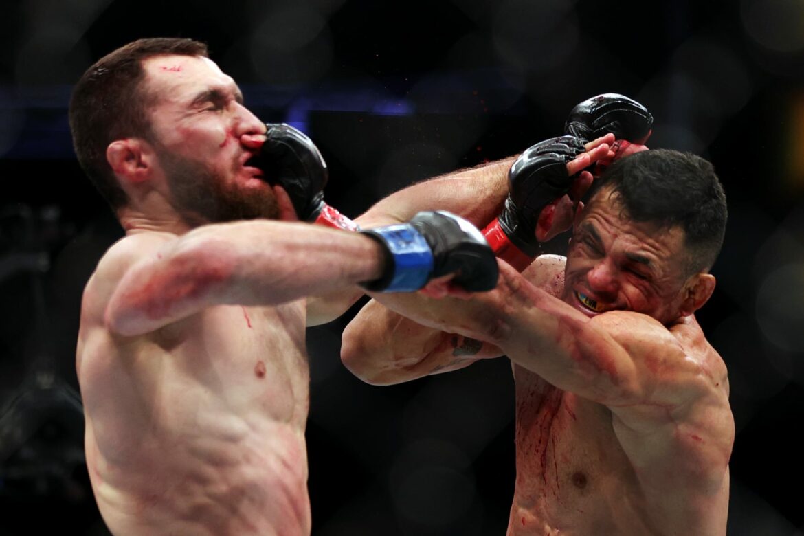 UFC 271: Douglas Silva De Andrade shocks with comeback win over bloodied Sergey Morozov (Video)