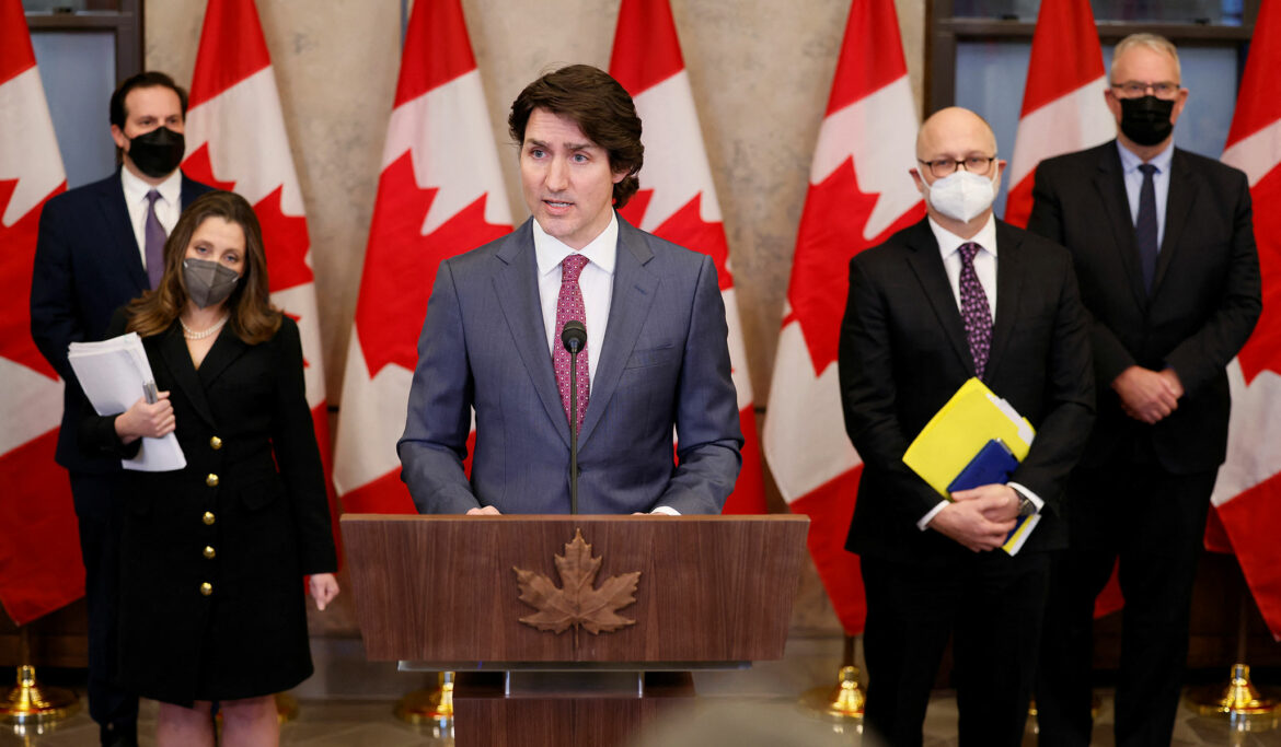 Trudeau Invokes Emergency Powers against Truckers, Will Freeze Bank Accounts