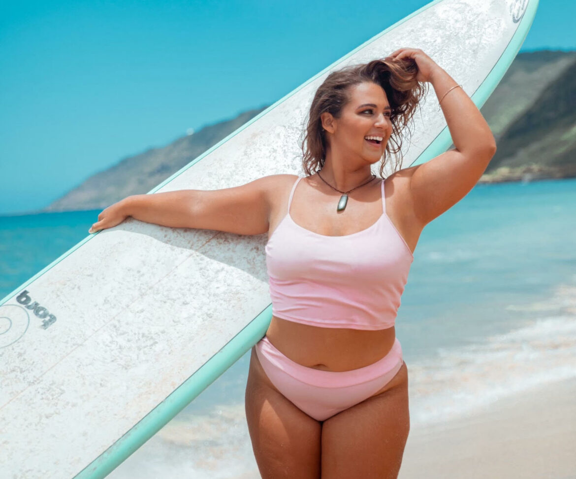 Elizabeth Sneed and the Curvy Surfer Girl movement