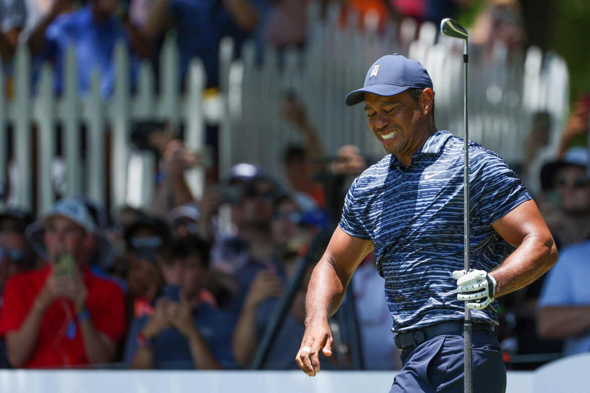 Tiger stumbles, Rory soars in first round of the PGA Championship 2022
