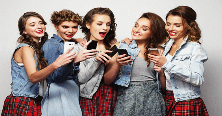 SocialMediaGirls
